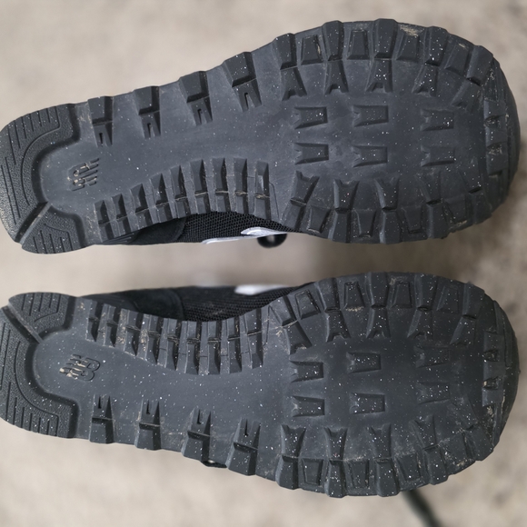 New Balance 515 Women's Black Sneakers - Picture 7 of 7